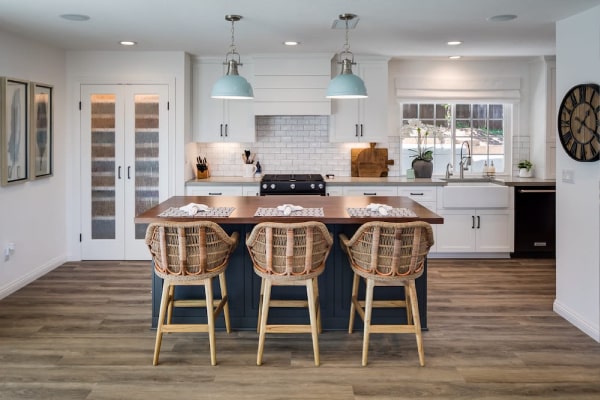 Why You Should Include A Kitchen Island In Your Remodel