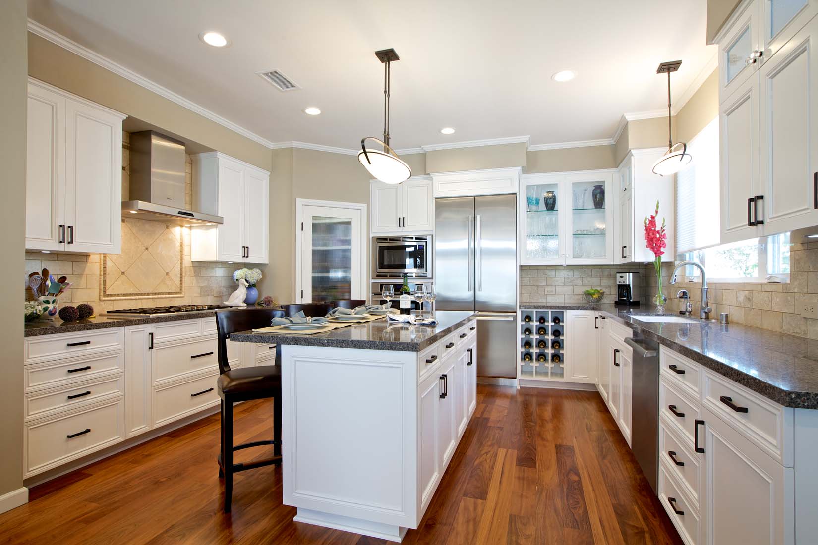 white kitchen cabinets